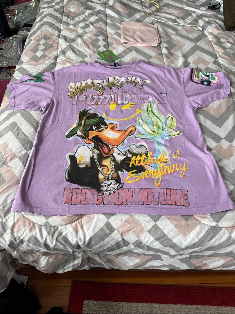 Triple 7 Looney Tunes Menโs Purple T Shirt